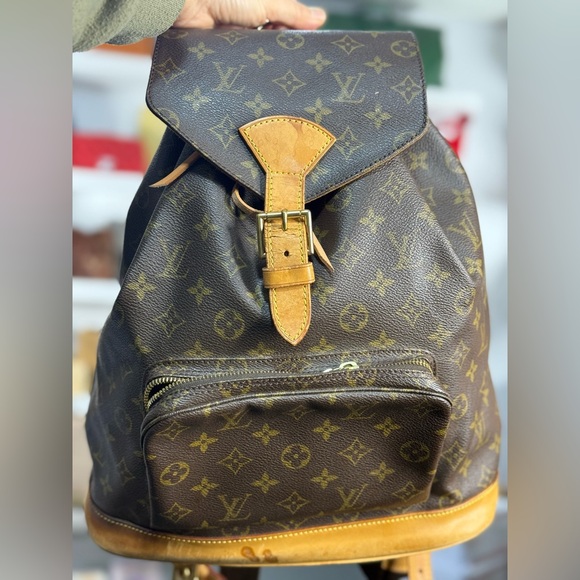 LV Monogram Backpack - Picture 1 of 1